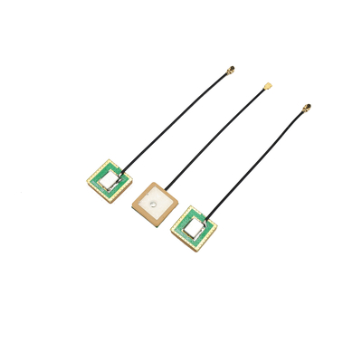 Fabricante Antenna GPS de cerâmica ativa incorporada de alto ganho com conector feminino U. FL Ipex
