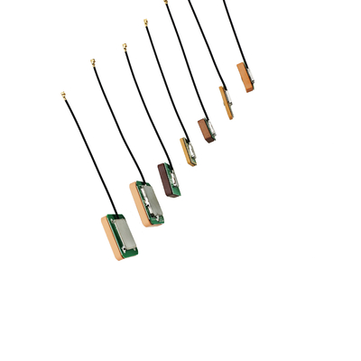 Fabricante Antenna GPS de cerâmica ativa incorporada de alto ganho com conector feminino U. FL Ipex
