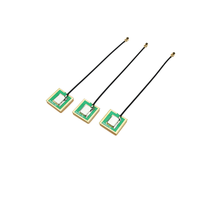 Fabricante Antenna GPS de cerâmica ativa incorporada de alto ganho com conector feminino U. FL Ipex