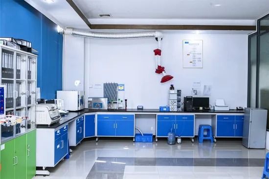 Antena Externa de Vídeo Digital DVB-T com Plugue SMA